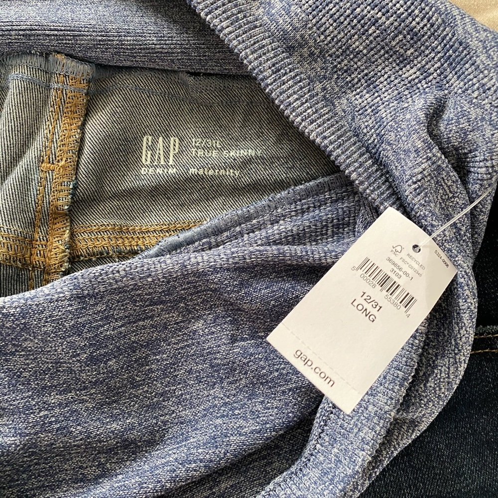 Gap Maternity skinny long jeans.  NWT